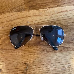 Classic Ray-Ban Aviators